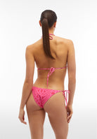 Einteiliger Badeanzug mit Cut-outs und Allover-Logo-Print - FUCHSIA